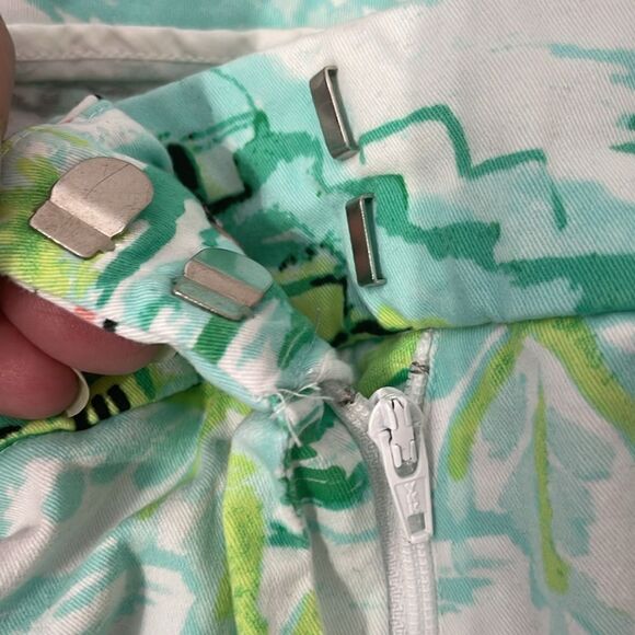 NWOT Crown & Ivy Scalloped Hem Shorts Sailboat Size 24W 24 plus - Picture 7 of 9